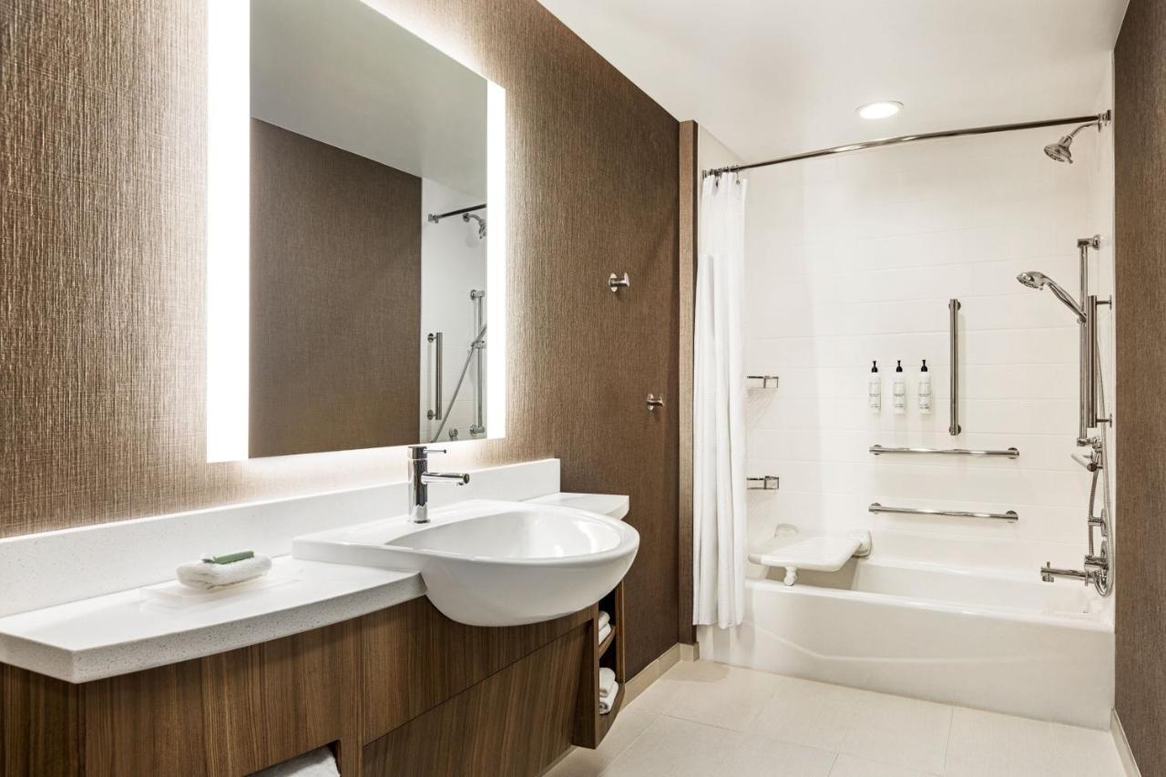 Springhill Suites By Marriott Camp Hill Buitenkant foto